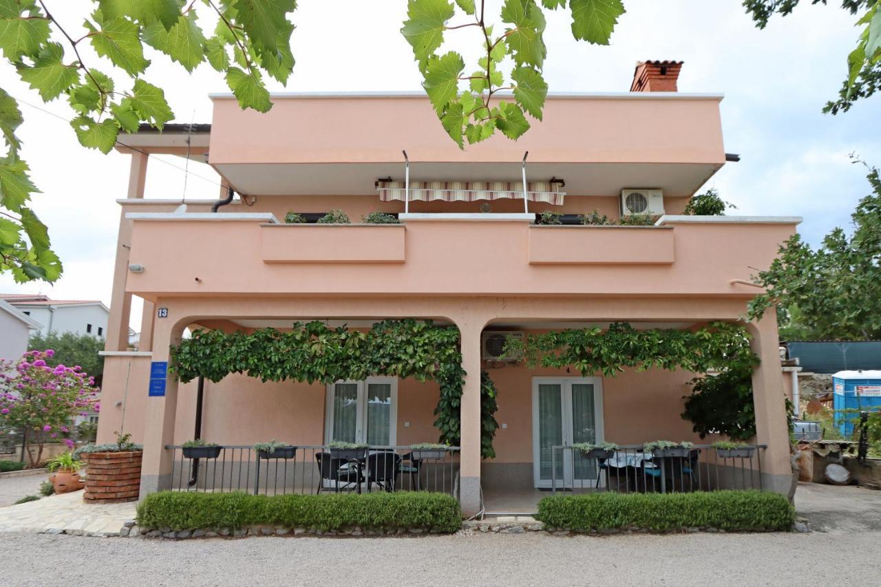 Apartments With A Parking Space Kornic, Krk - 415 Exterior foto